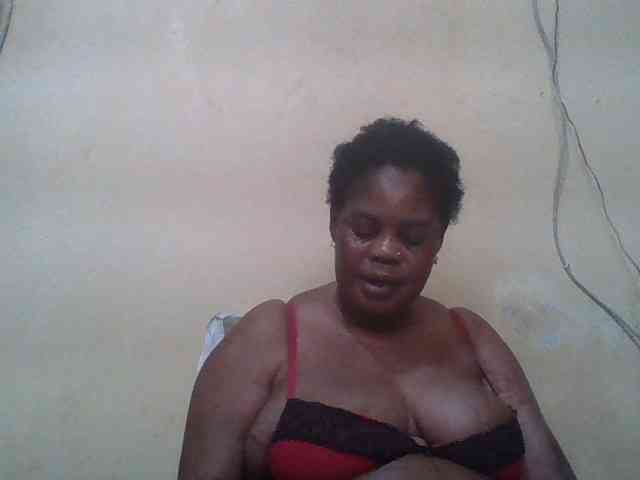 Sexydove8 webcam