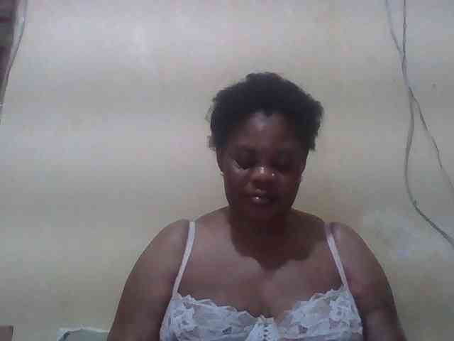 Sexydove8 webcam