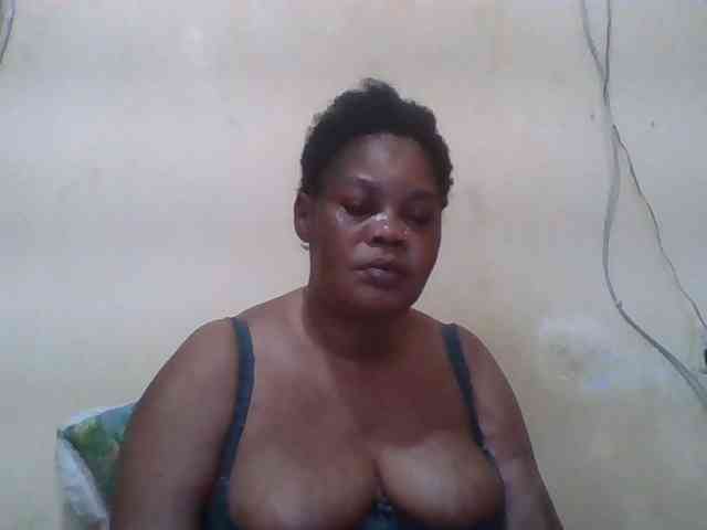 Sexydove8
