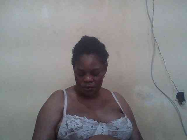 Sexydove8 webcam