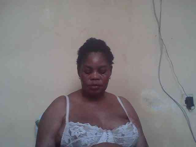 Sexydove8