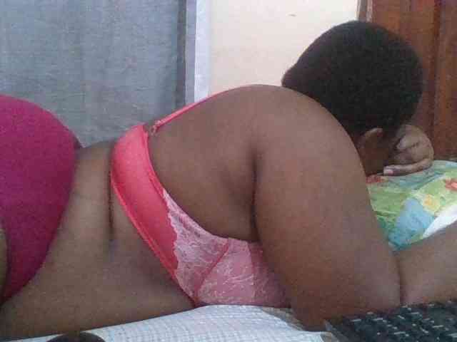 Sexydove8 webcam