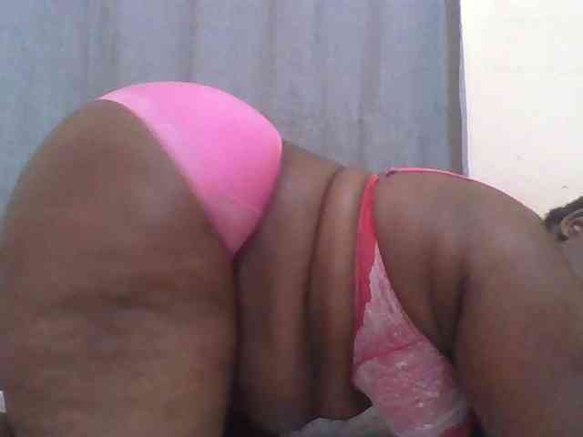 Sexydove8 webcam
