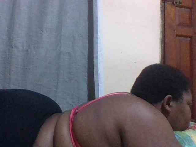 Sexydove8 webcam