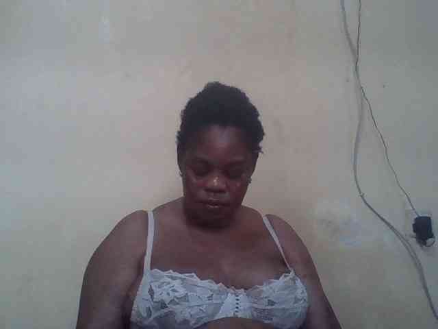 Sexydove8 webcam