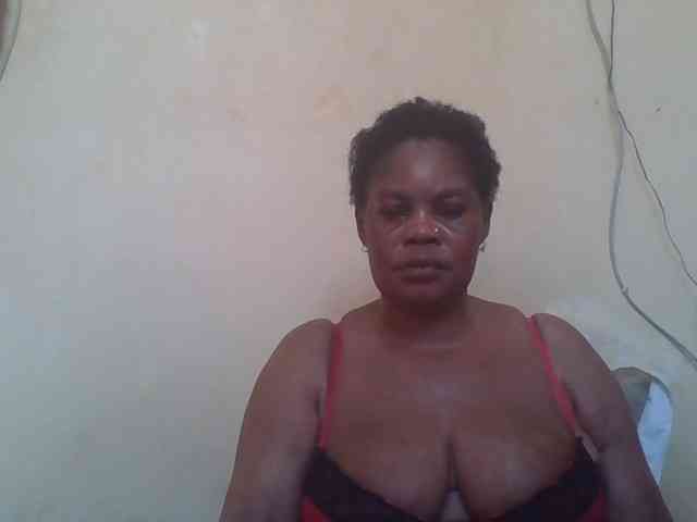 Sexydove8 webcam