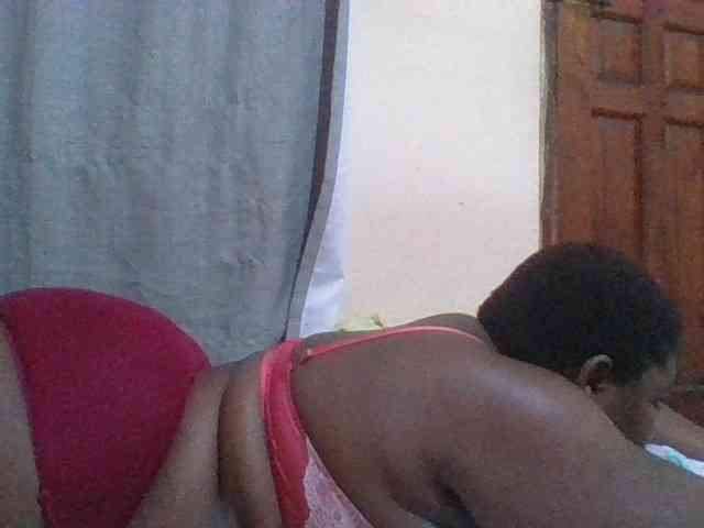 Sexydove8 webcam