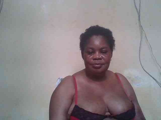 Sexydove8 webcam