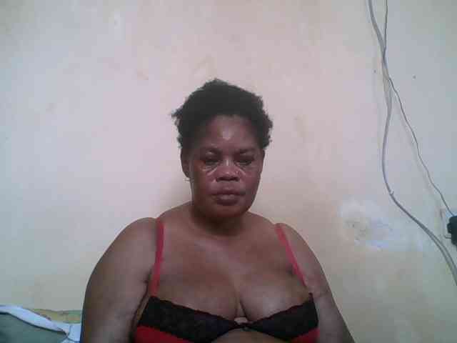 Sexydove8 webcam