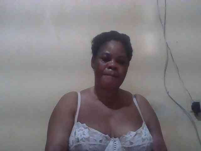 Sexydove8 webcam