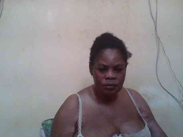Sexydove8 webcam