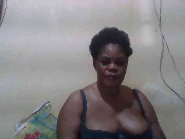 Sexydove8