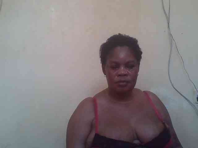 Sexydove8 webcam