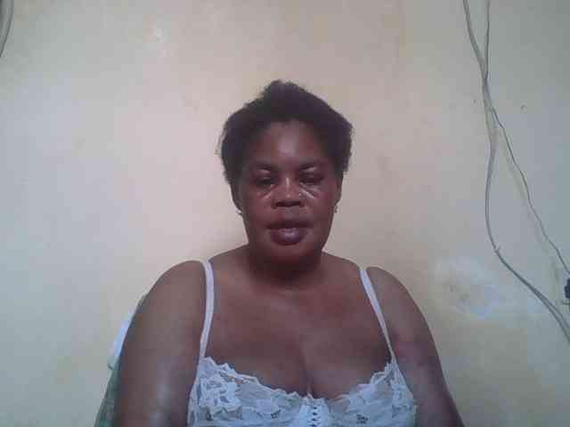 Sexydove8 webcam