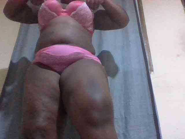 Sexydove8 webcam