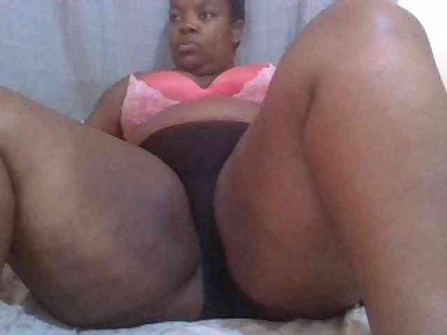 Sexydove8 webcam