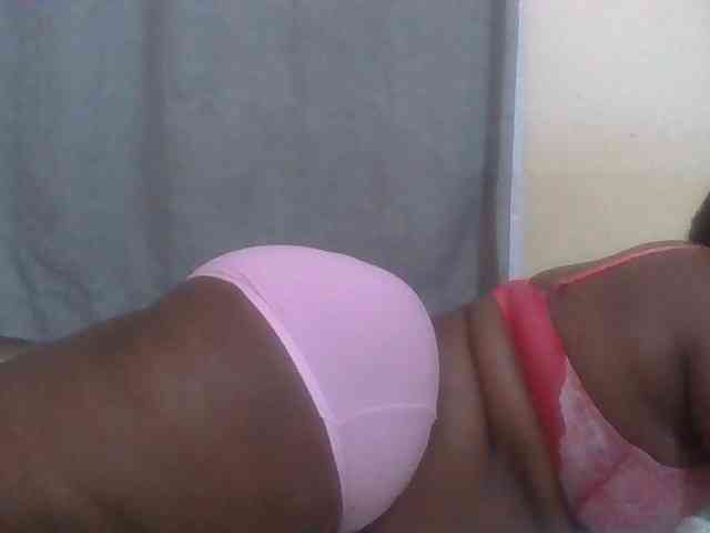 Sexydove8 webcam