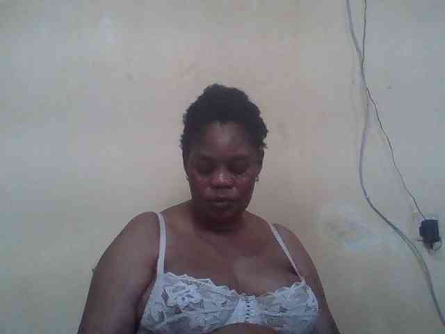 Sexydove8 webcam