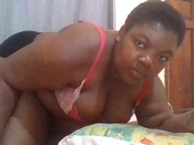 Sexydove8 webcam