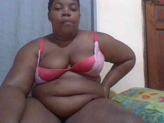 Sexydove8 webcam