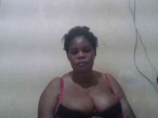 Sexydove8