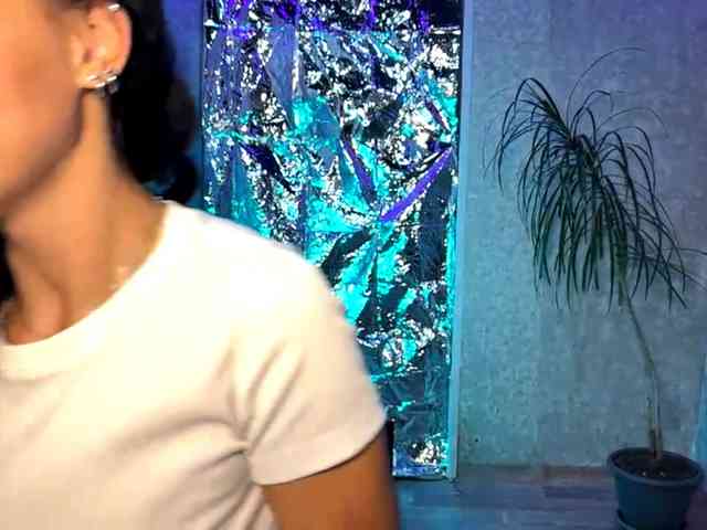 JoellaDitolla webcam