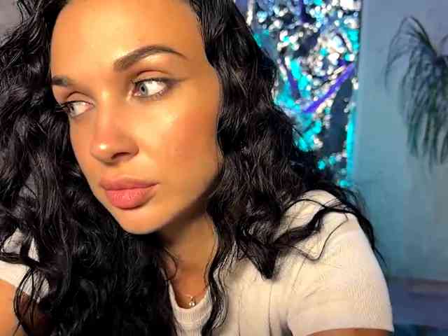 JoellaDitolla