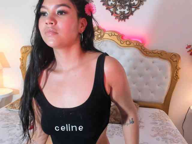 Modèle: CatalinaaCruz