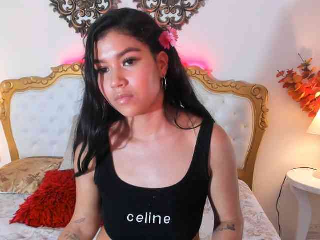 Modèle: CatalinaaCruz