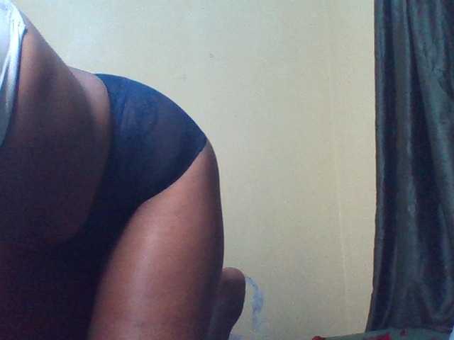 CherrieMay live cam on BongaCams