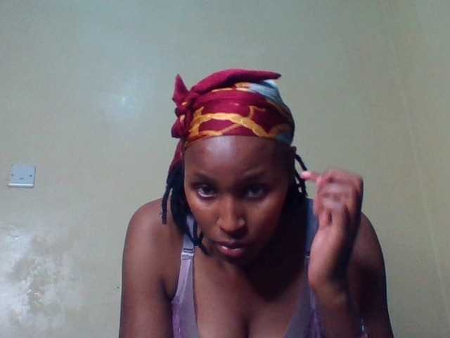 CherrieMay live cam on BongaCams