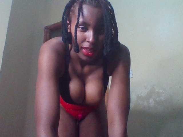 CherrieMay live cam on BongaCams