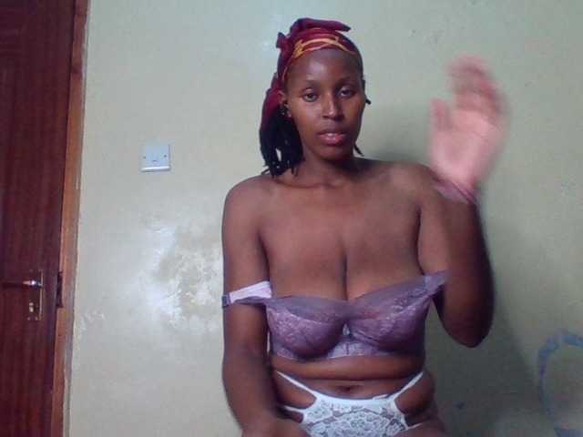CherrieMay live cam on BongaCams