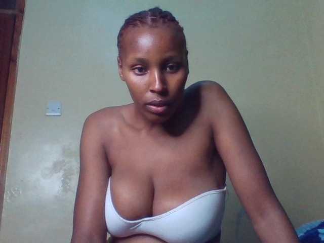 CherrieMay live cam on BongaCams