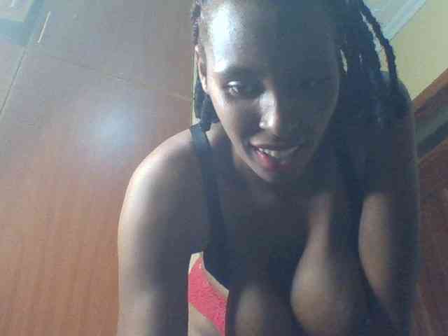 Model: CherrieMay