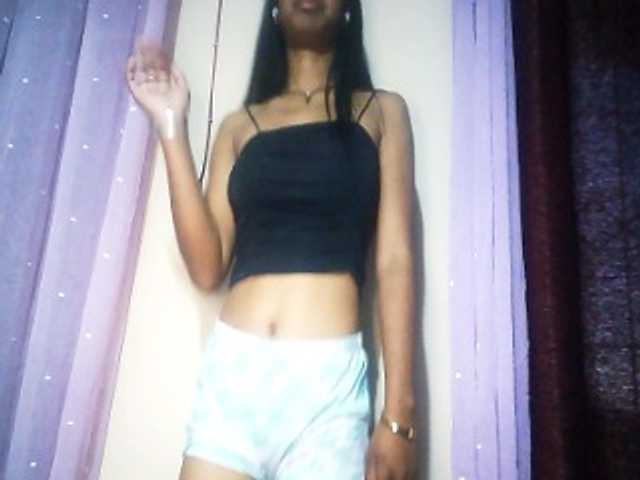 MilaRose1 live cam on BongaCams