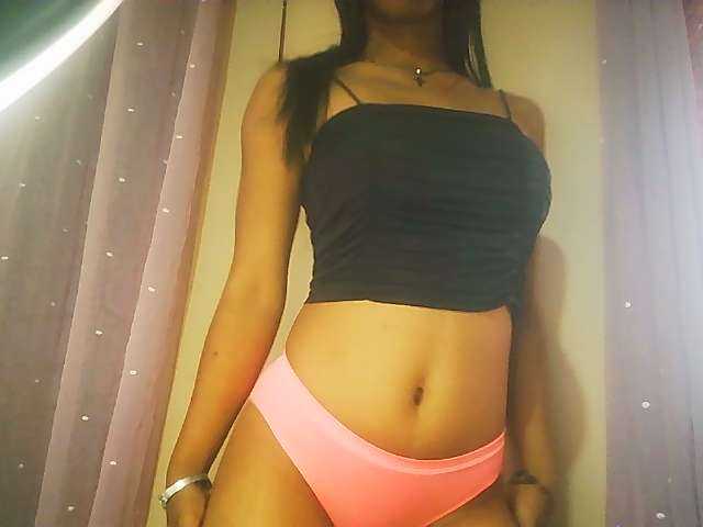 Chat with MilaRose1 live cam