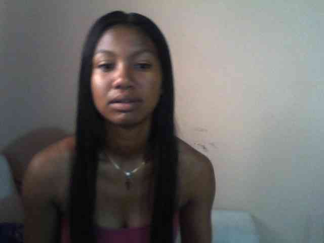 MilaRose1 webcam