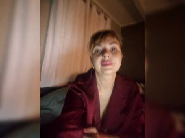 go to chat with Tilda-1