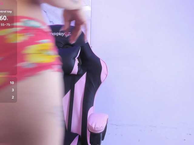 Mia-Miller live cam preview