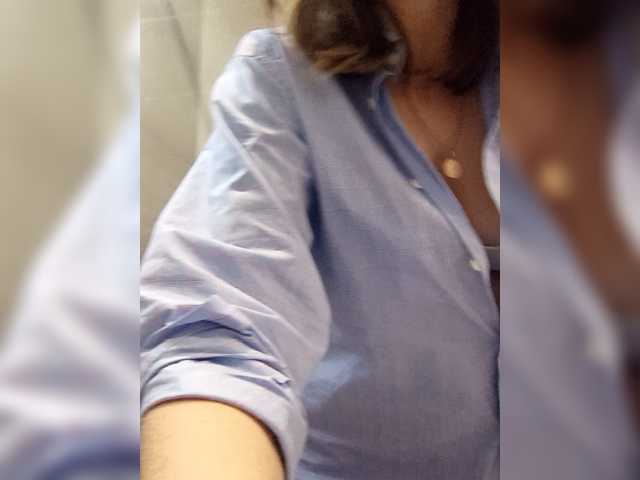 AlinaCh1 webcam model