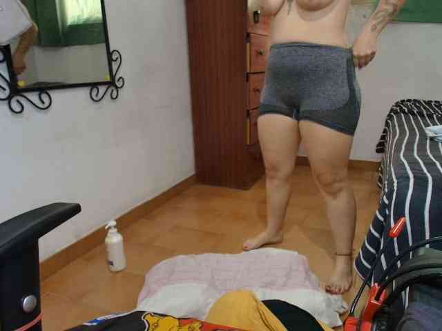 Modelo: Holly-couple