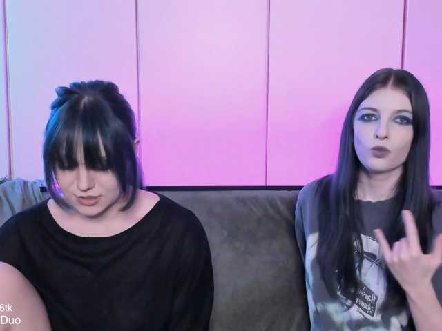 SleepingDuo live cam on BongaCams