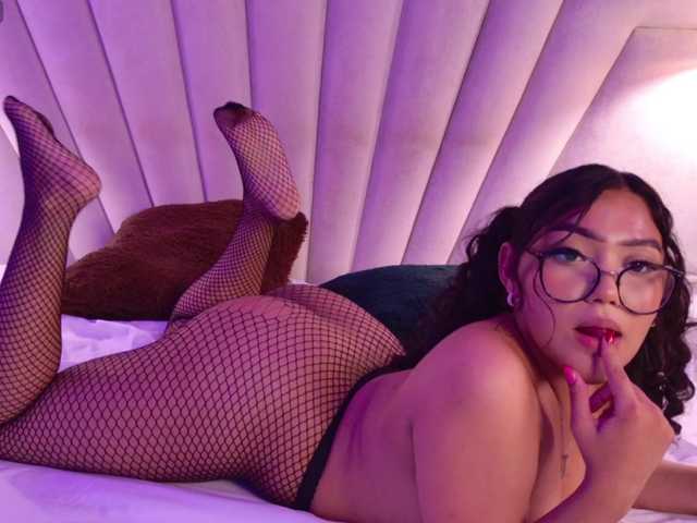 veronicaaCollins live cam on BongaCams