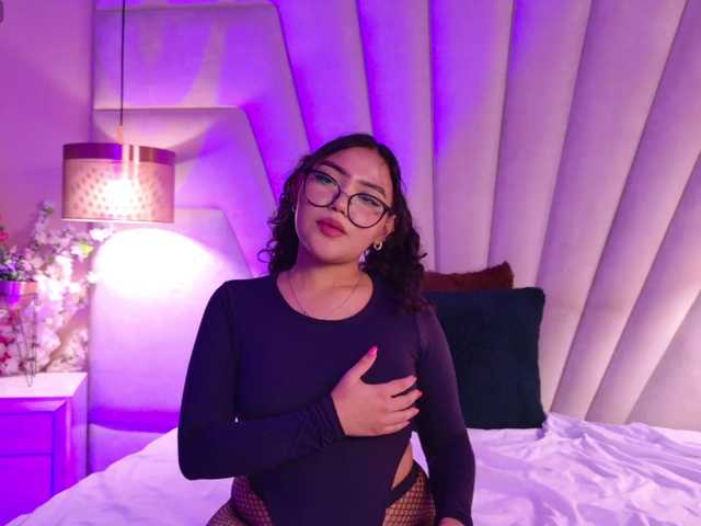 veronicaaCollins live cam on BongaCams