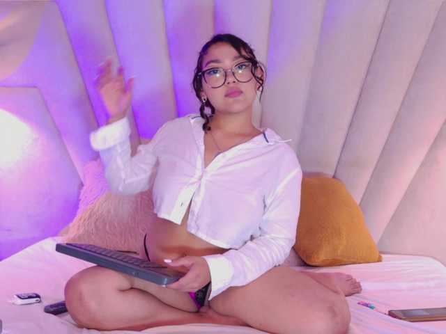 veronicaaCollins live cam on BongaCams
