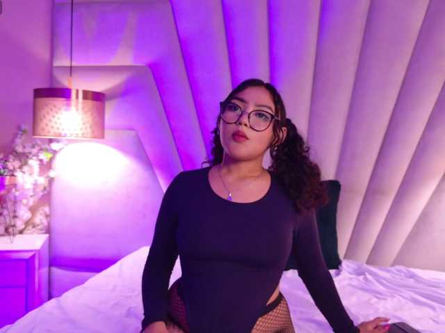 veronicaaCollins live cam preview