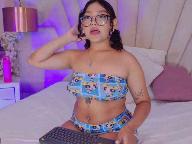 veronicaaCollins