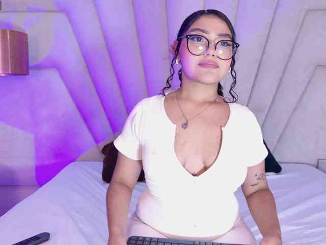 veronicaaCollins
