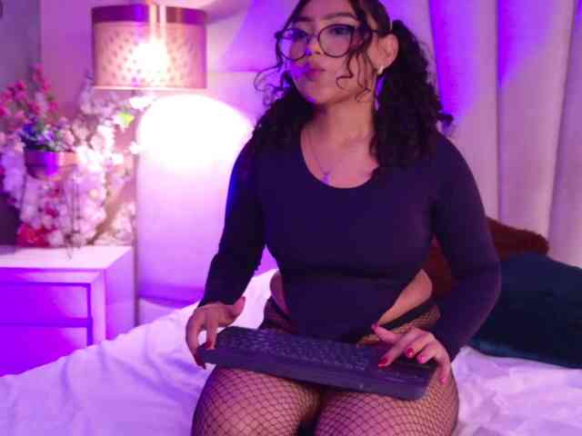 veronicaaCollins